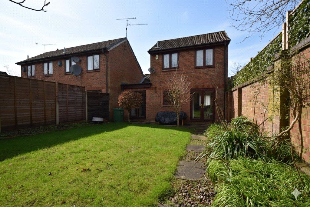 Additional image 14 of 1 bed detached house for saleTesimond Drive, Yateley, Hampshire GU46