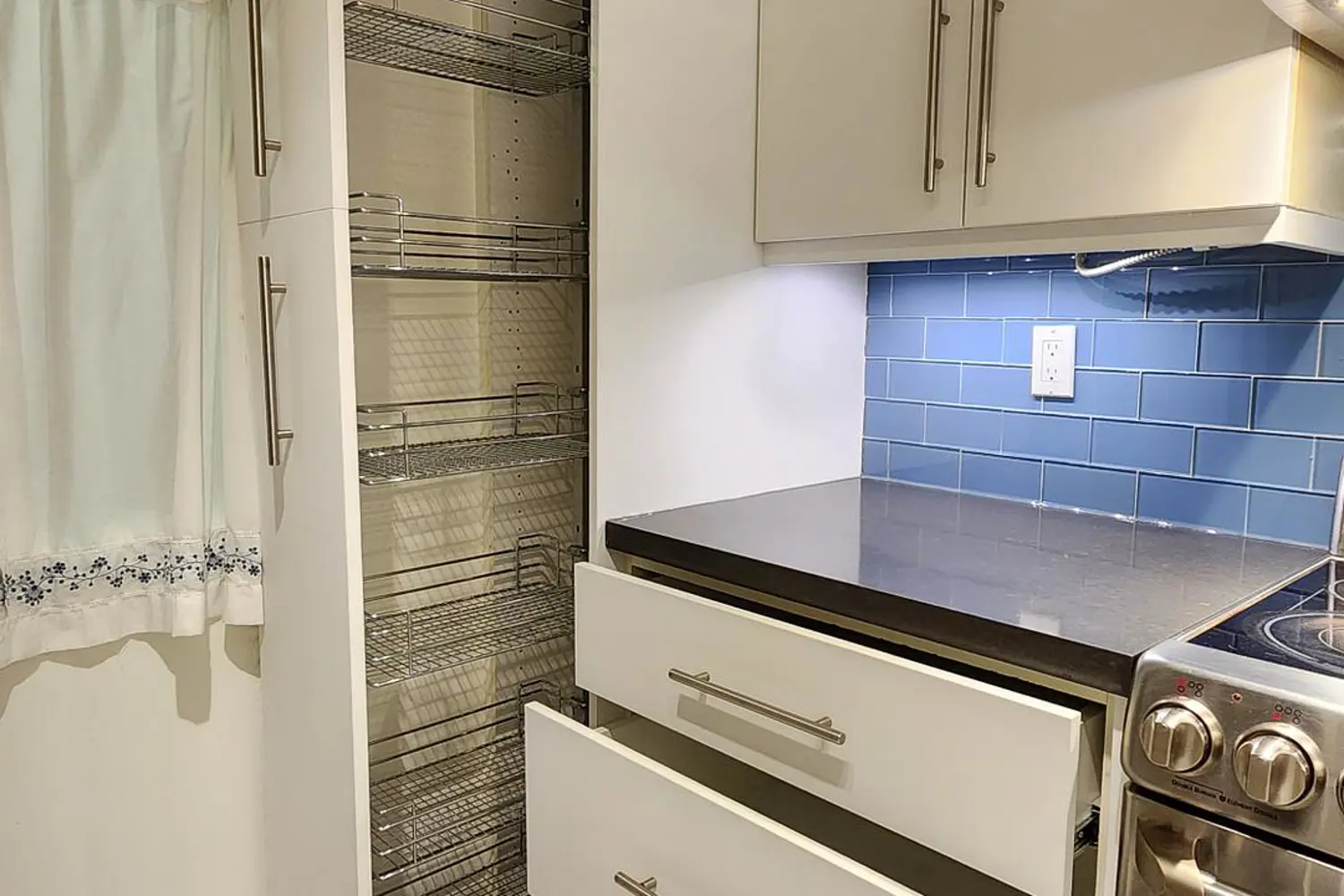 Additional image 14 of 115 Bonis Avenue 211