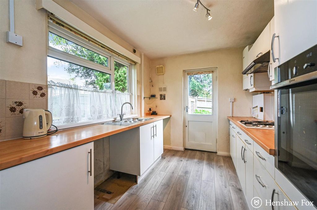 Additional image 5 of 4 bed detached house for saleBassett Meadow, Bassett, Southampton, Hampshire SO16