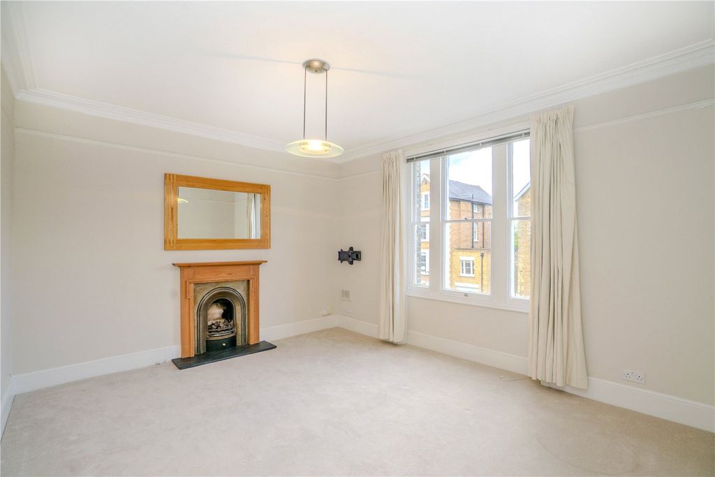 Additional image 2 of 2 bed flat for saleChurch Road, Richmond TW10