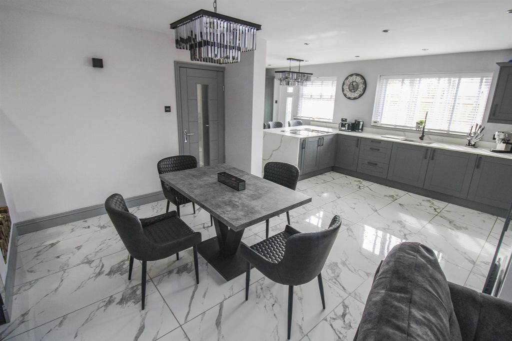 Additional image 10 of 4 bed semi-detached house for saleHowe Crescent, Corby NN17