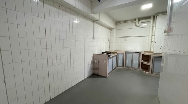 Additional image 15 of 425 Hougang Avenue 6