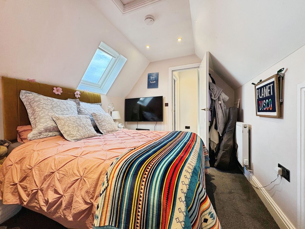 Additional image 33 of 6 bed detached house for saleSwallowcliffe Gardens, Yeovil BA20