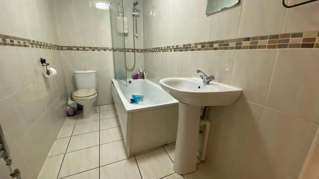 Additional image 6 of 2 bed flat for saleManor Park Avenue, Portsmouth PO3