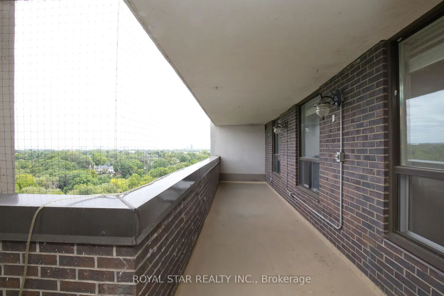 Additional image 15 of 1535 Lakeshore Road 1607