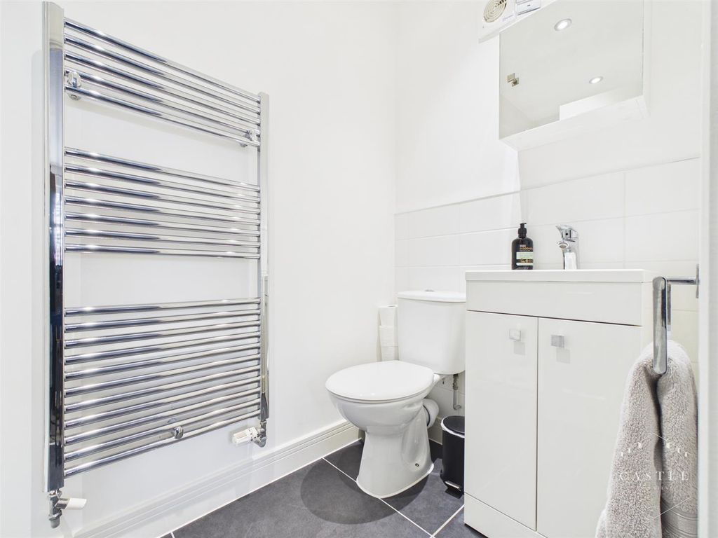 Additional image 18 of 4 bed detached house for saleFrezenberg Close, Burbage, Hinckley LE10