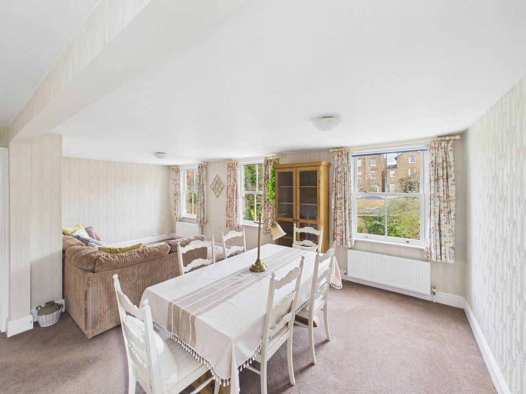 Additional image 4 of 2 bed maisonette for saleDorset Road, Windsor, Berkshire SL4