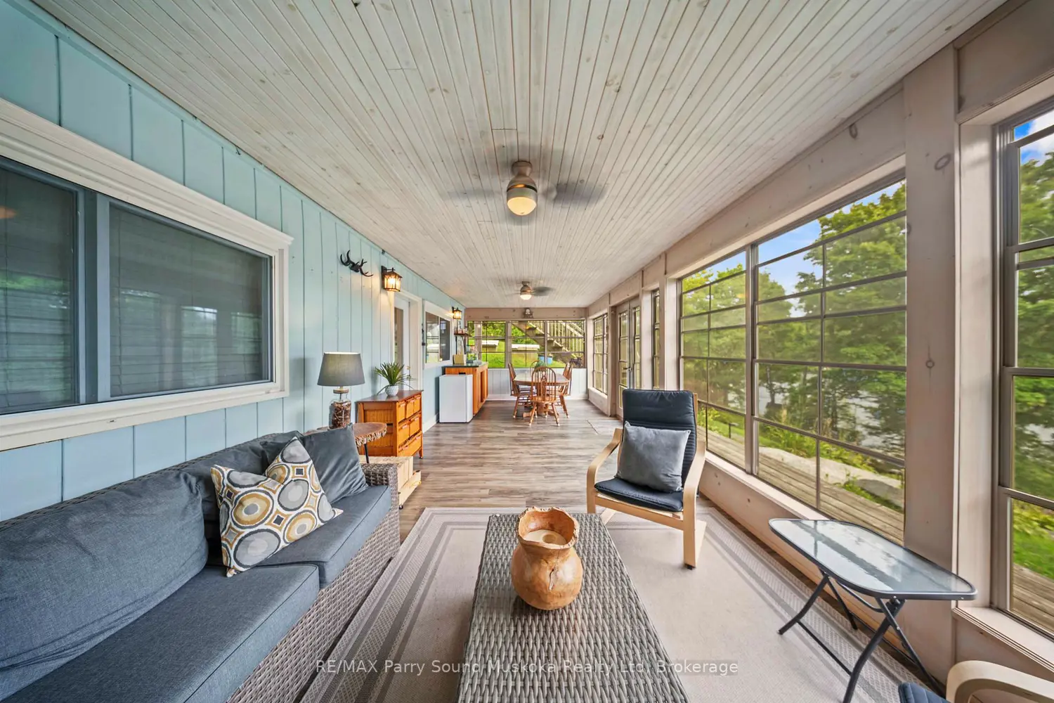 Additional image 11 of 16 Golden Horseshoe Lane