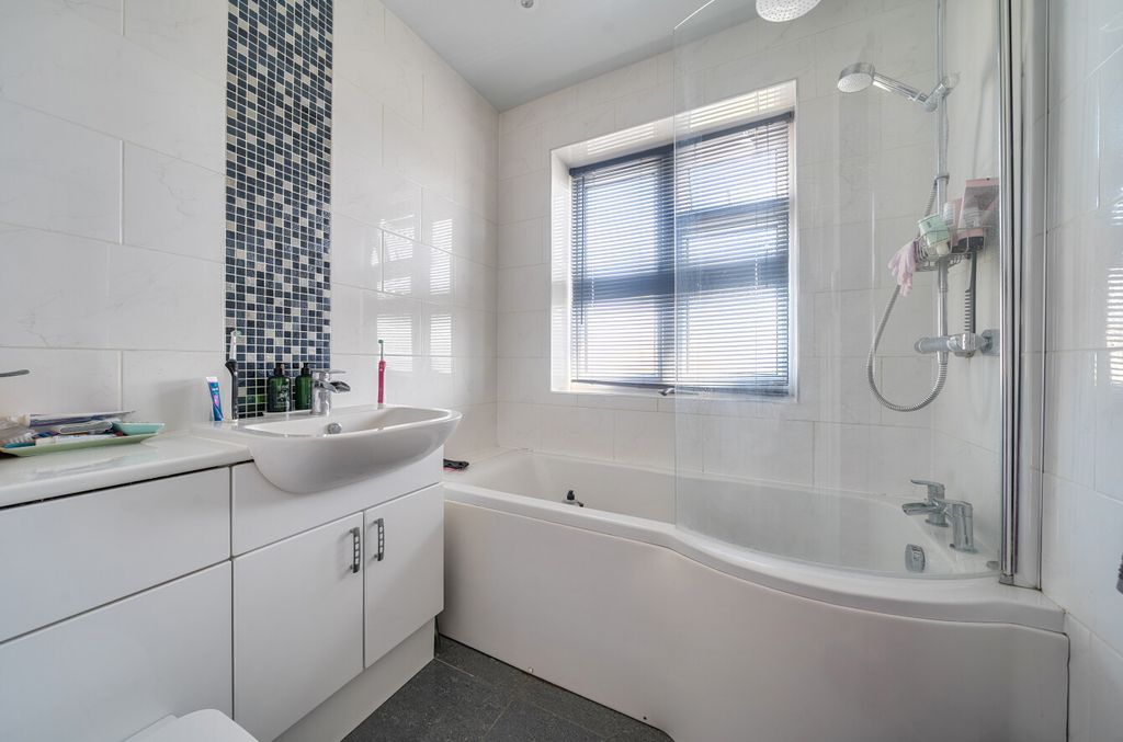 Additional image 9 of 3 bed semi-detached house for saleBrookwood Road, Millbrook, Southampton, Hampshire SO16