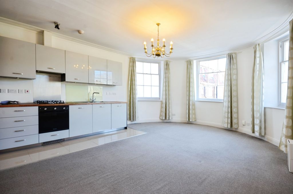 Additional image 3 of 2 bed flat for saleGrosvenor Square, Southampton SO15
