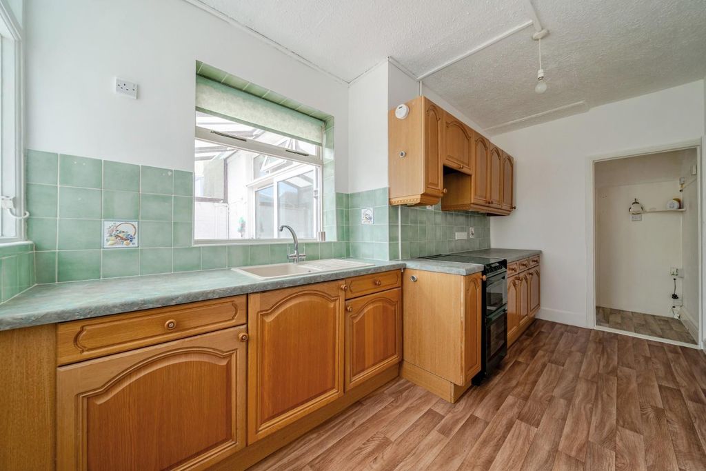Additional image 2 of 3 bed semi-detached house for saleMerrivale Road, Portsmouth PO2