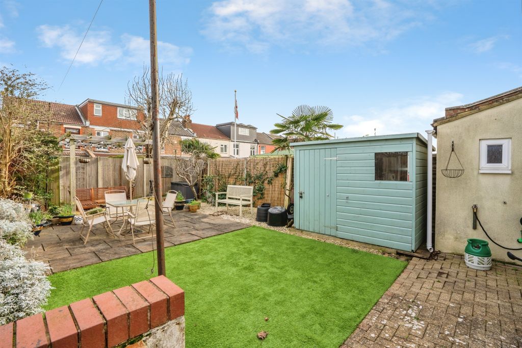 Additional image 15 of 3 bed semi-detached house for saleCopnor Road, Portsmouth PO3