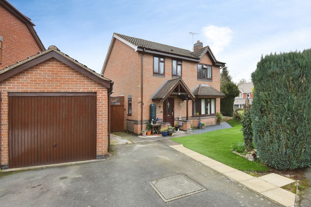4 bed detached house for saleRowe Leyes Furlong, Leicester, Leicestershire LE7