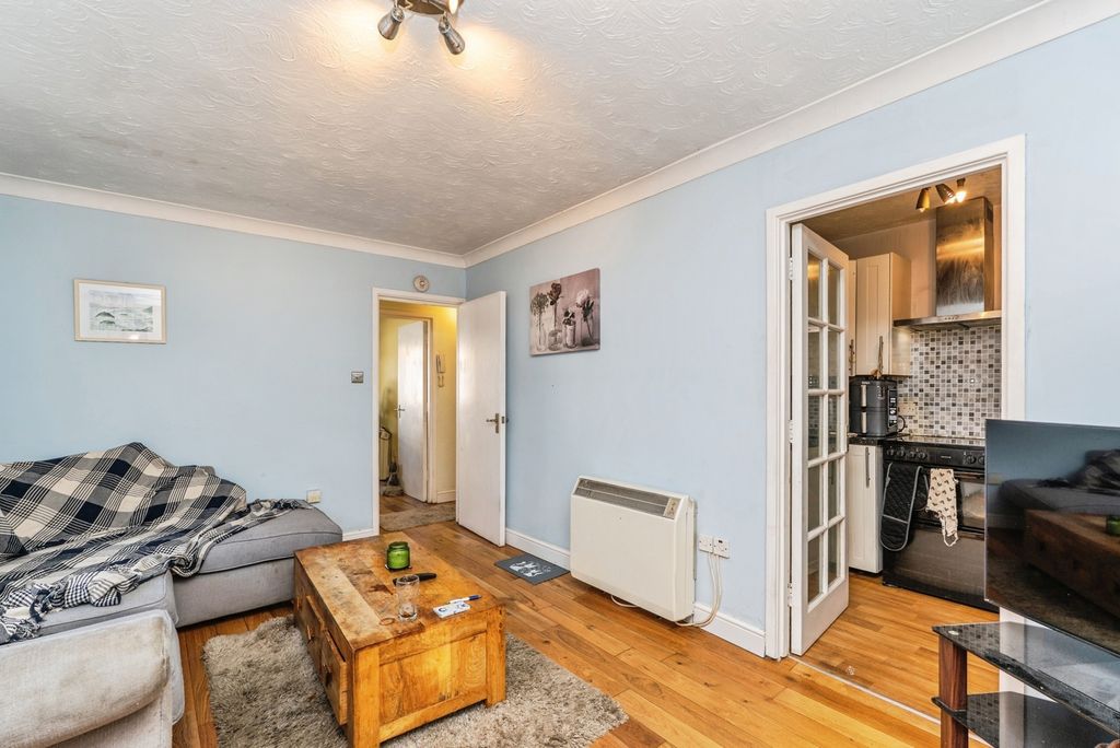 Additional image 11 of 1 bed flat for saleBrunel Road, Southampton, Hampshire SO15