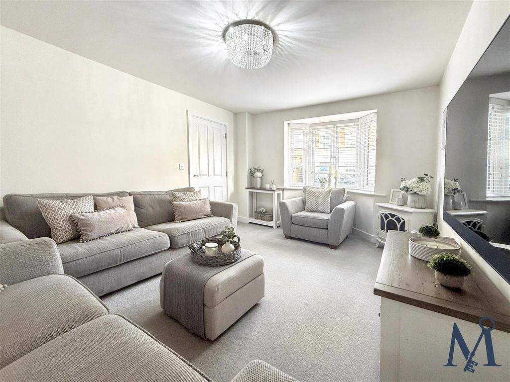Additional image 10 of 3 bed detached house for saleUsherwood Way, Hugglescote, Coalville LE67
