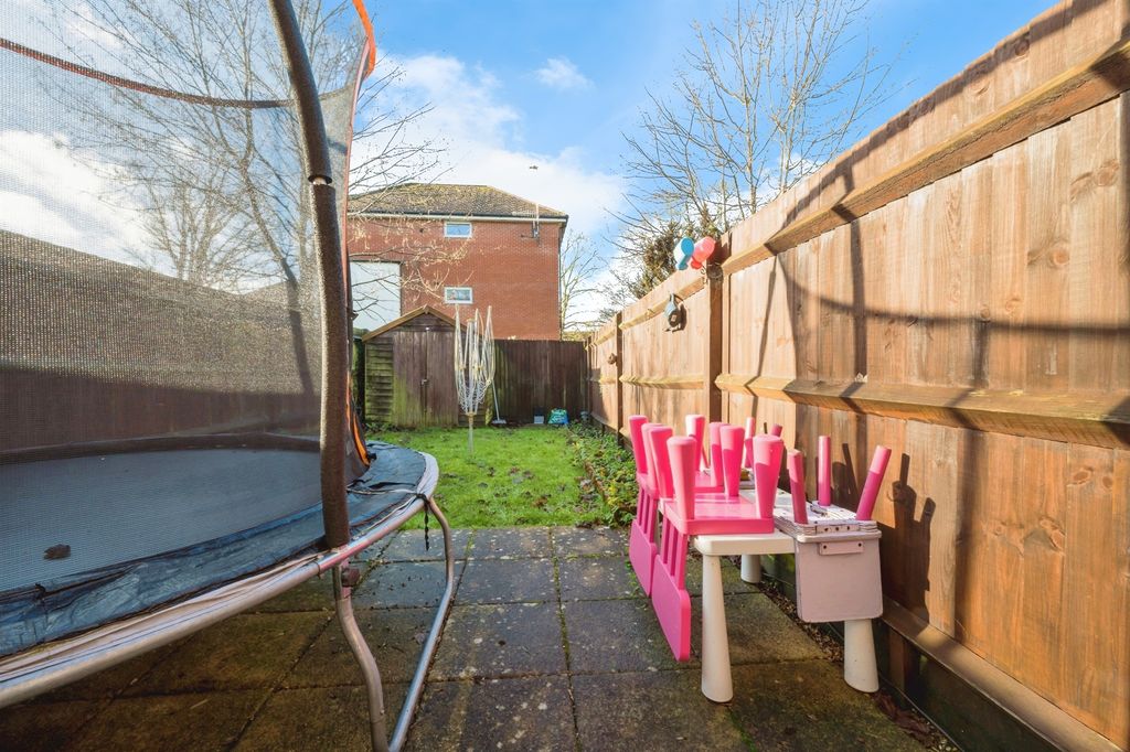 Additional image 10 of 2 bed terraced house for saleKern Close, Southampton SO16