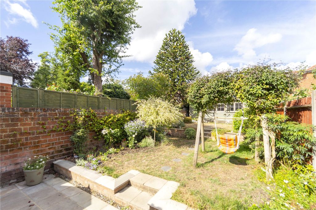 Additional image 22 of 5 bed semi-detached house for saleCharlton Road, Southampton, Hampshire SO15