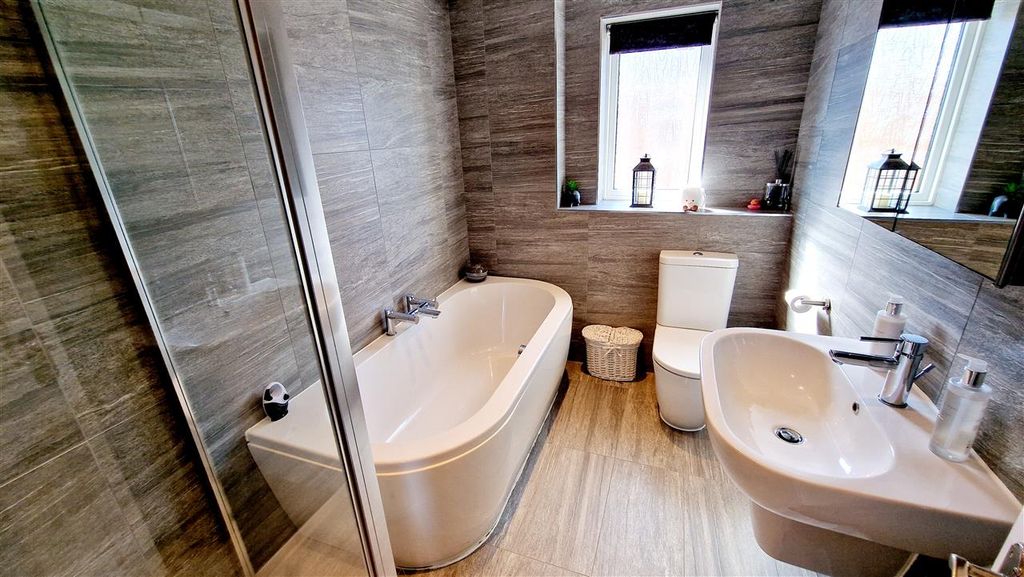 Additional image 15 of 2 bed semi-detached house for saleCambridge Avenue, Winsford CW7