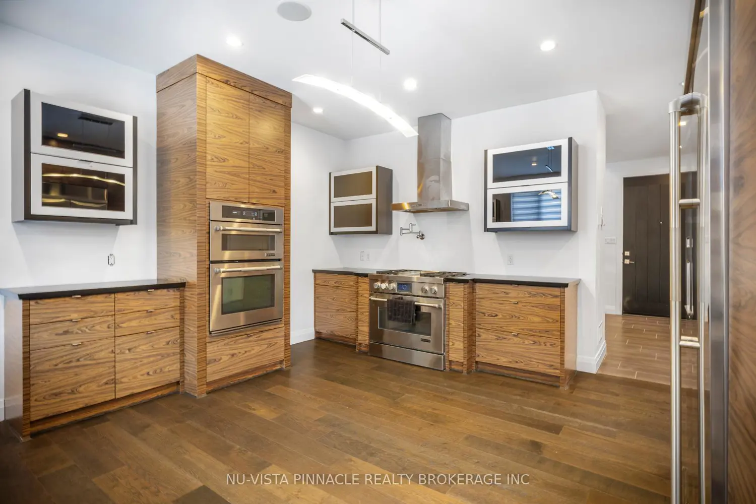 Additional image 7 of 433 Hyde Park Road 16