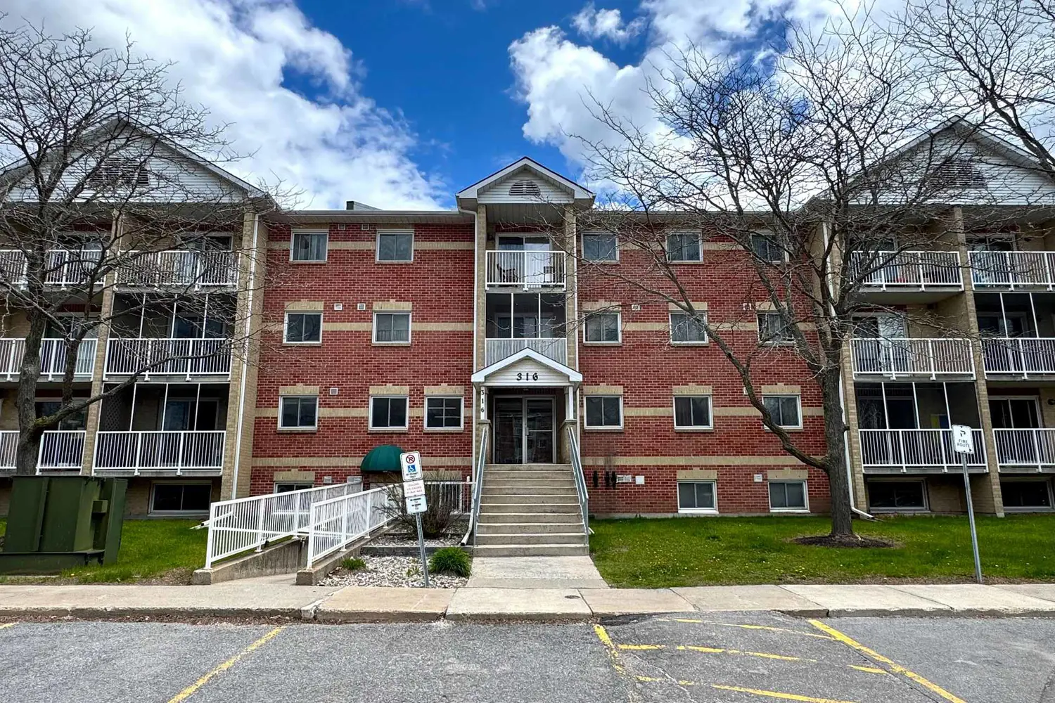 316 Kingsdale Avenue 311