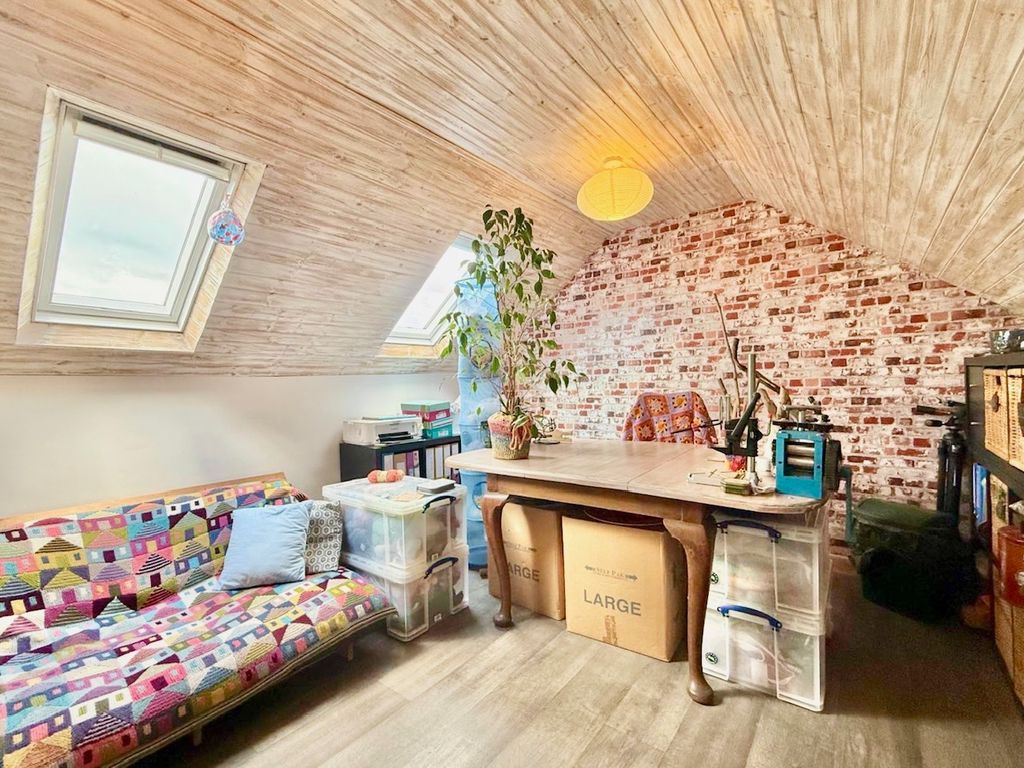 Additional image 25 of 3 bed property for saleHigh Street, Colsterworth, Grantham NG33