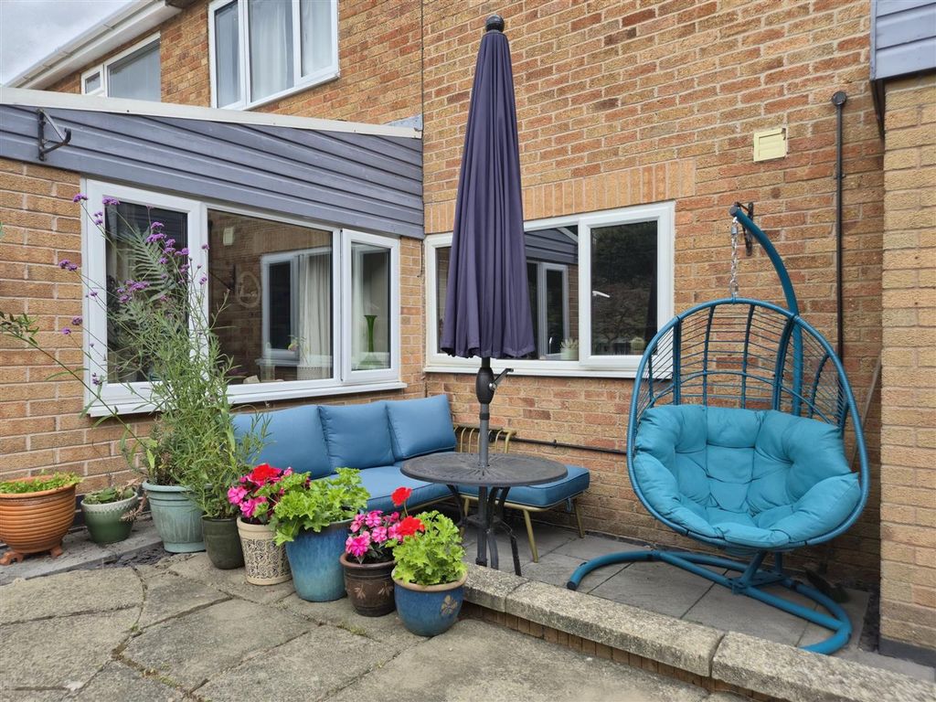 Additional image 21 of 4 bed semi-detached house for saleRedmoor Close, Market Bosworth CV13