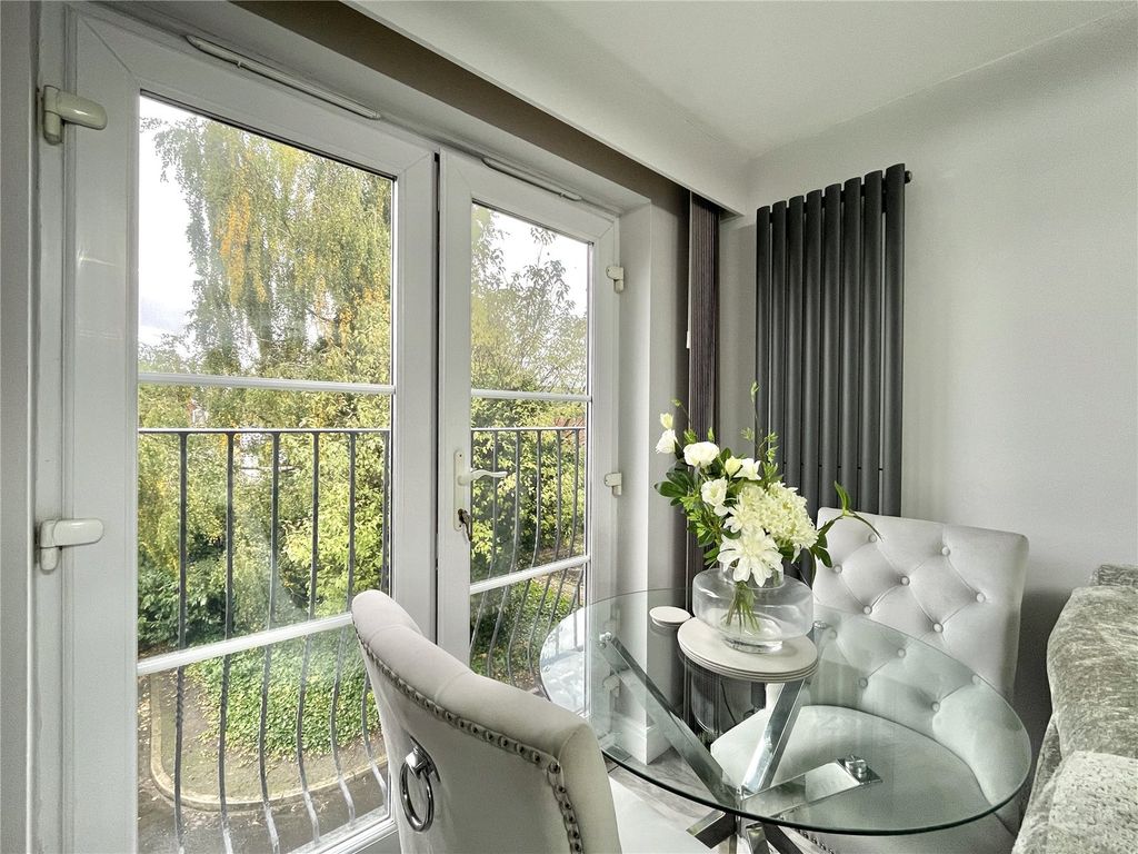 Additional image 6 of 2 bed flat for saleSt. Michaels View, Widnes, Cheshire WA8