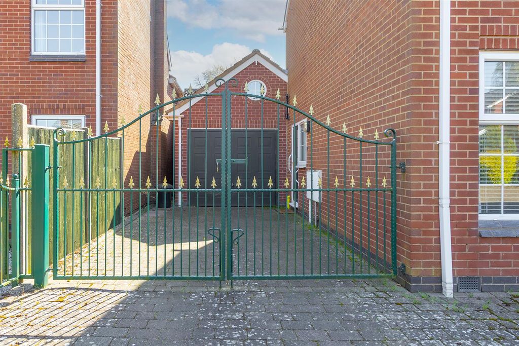 Additional image 33 of 3 bed detached house for saleSt. Peters Close, Leire, Lutterworth LE17