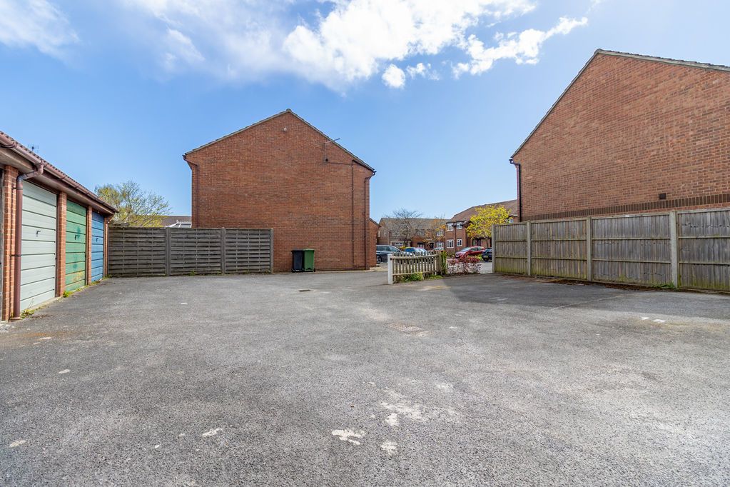 Additional image 29 of 2 bed end terrace house for saleMelrose Close, Southsea PO4