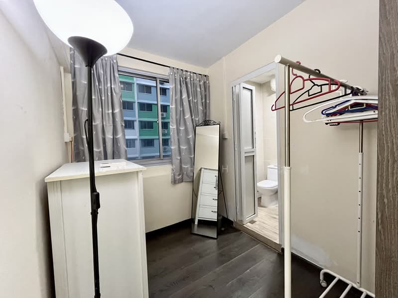 Additional image 10 of 826 Jurong West Street 81