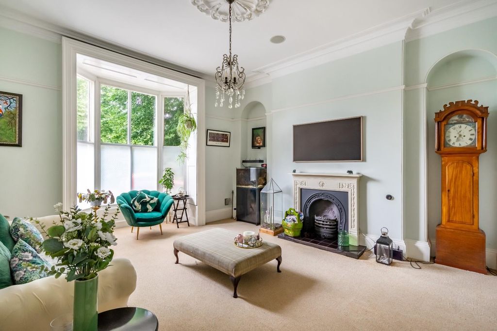 Additional image 3 of 5 bed end terrace house for saleBootham, York YO30