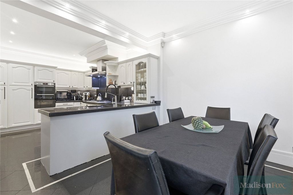 Additional image 13 of 5 bed detached house for saleMonkhams Lane, Woodford Green IG8