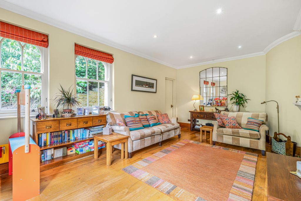 Additional image 11 of 3 bed property for salePembroke Lodge, Richmond Park, Richmond TW10