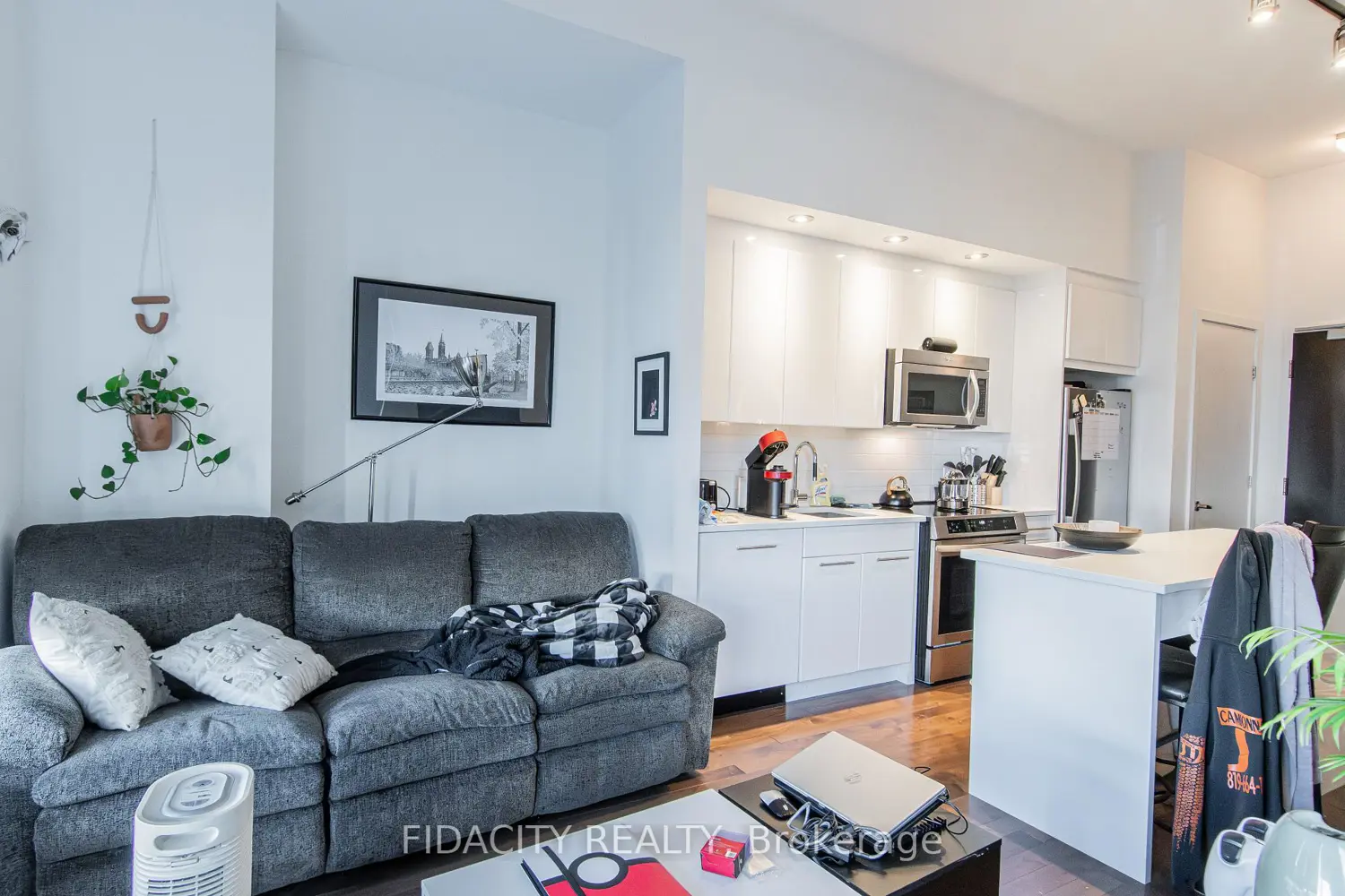 Additional image 5 of 360 Patricia Street 102