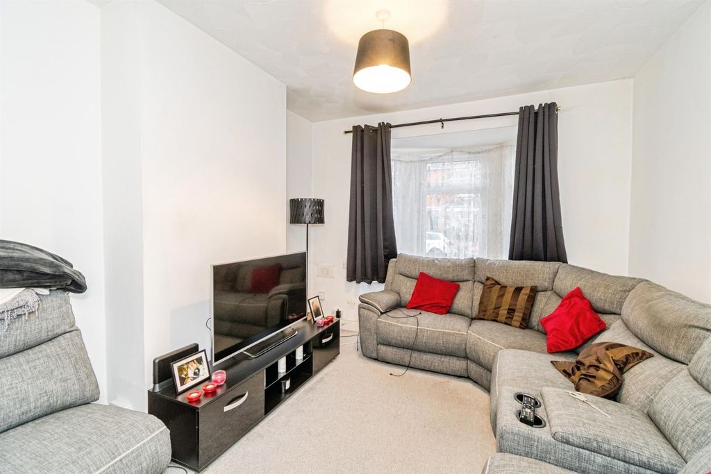 Additional image 3 of 2 bed terraced house for saleKingsley Road, Southampton SO15