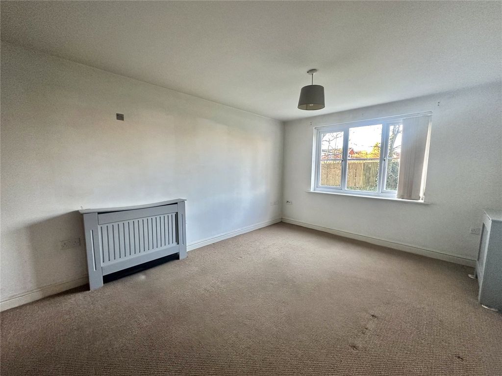 Additional image 2 of 2 bed flat for saleSt. Michaels View, Widnes, Cheshire WA8