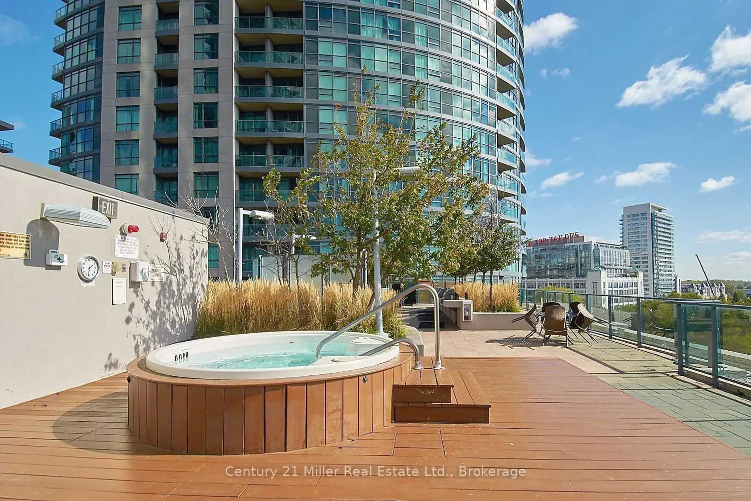 Additional image 20 of 209 Fort York Boulevard 562