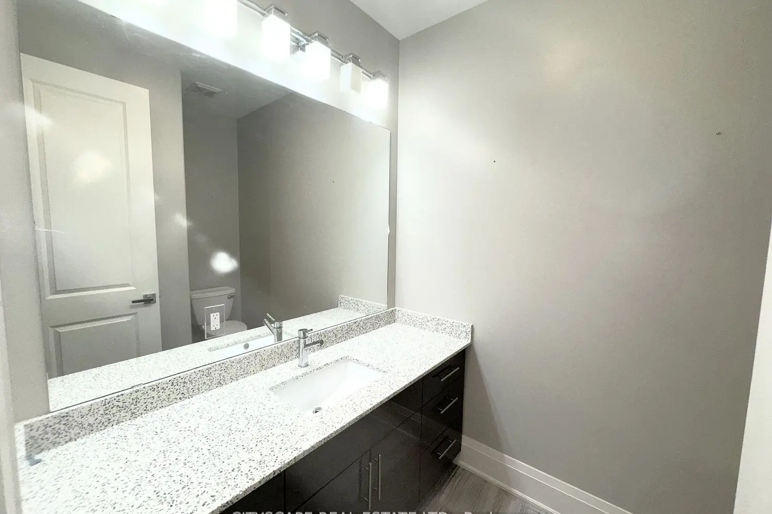 Additional image 15 of 5074 Kalar Road
