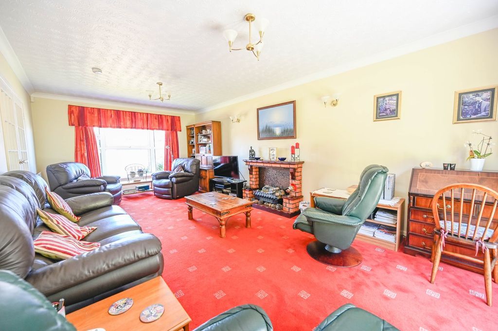 Additional image 14 of 4 bed detached house for saleCannon Hill Gardens, Wimborne BH21