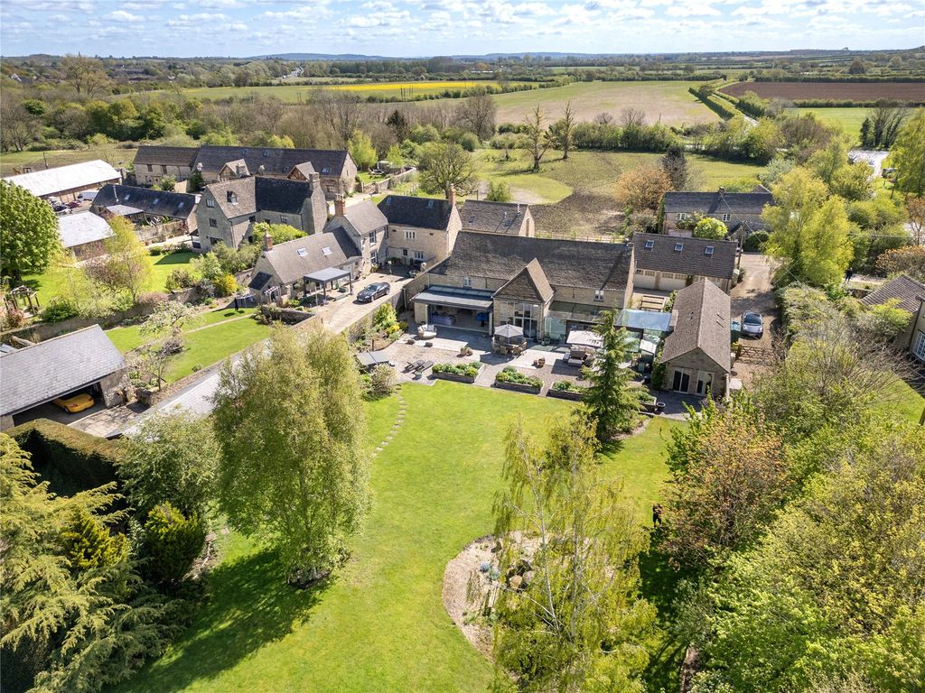 Additional image 15 of 6 bed detached house for saleMain Road, Curbridge, Witney, Oxfordshire OX29