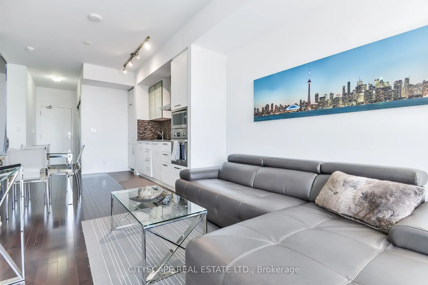 Additional image 13 of 12 York Street 4209