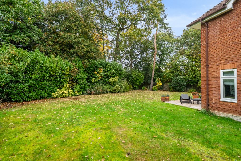 Additional image 21 of 5 bed detached house for saleHale End, Hook Heath, Woking GU22