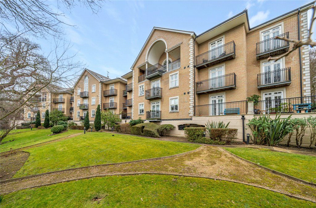 Additional image 12 of 2 bed flat for saleRegents Drive, Woodford Green IG8
