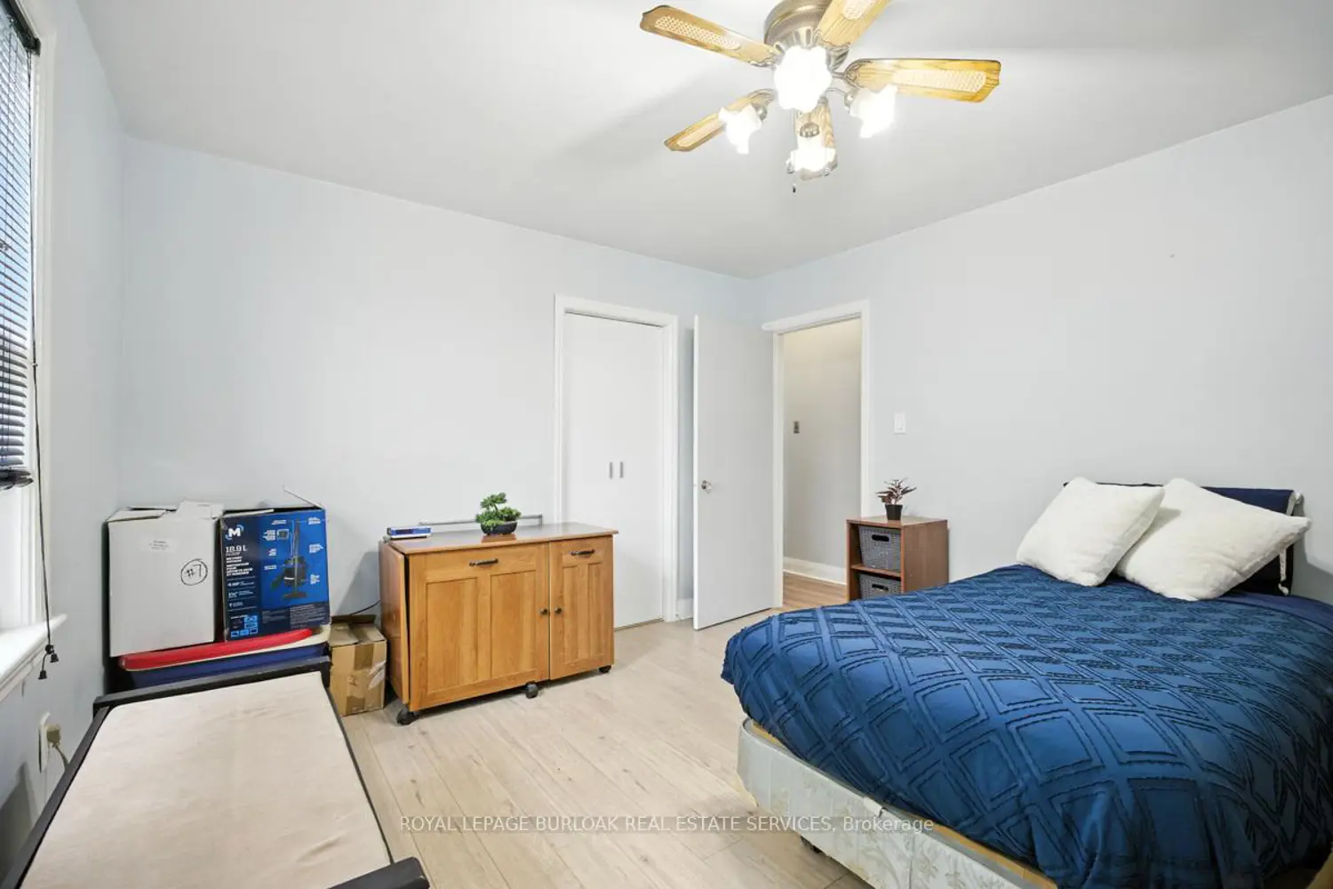 Additional image 7 of 2718 Upper James Street