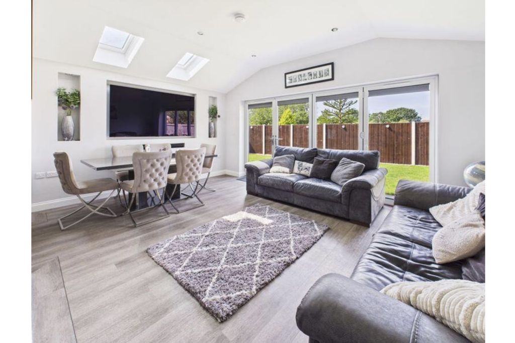 Additional image 4 of 4 bed detached house for saleSt. Leonards Avenue, Woodhall Spa LN10