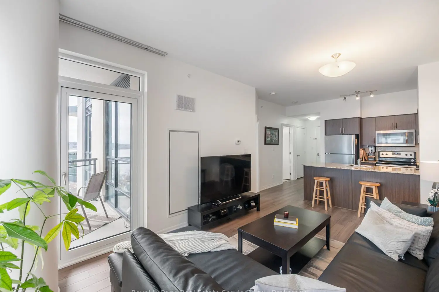 Additional image 10 of 111 Worsley Street 709