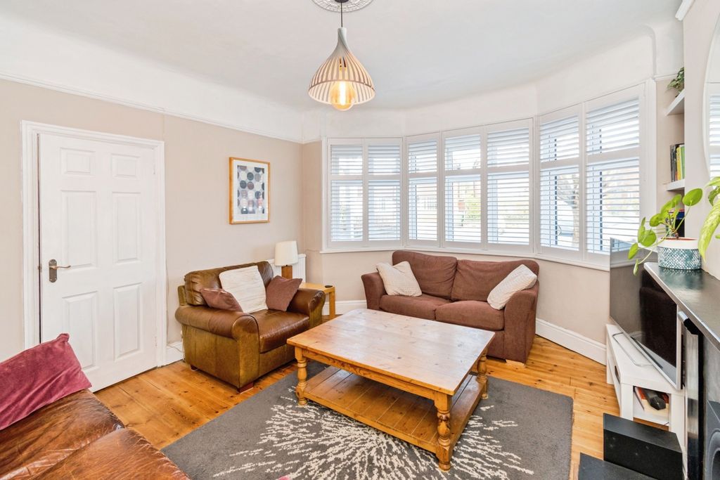 Additional image 6 of 3 bed semi-detached house for saleHill Lane, Bassett, Southampton, Hampshire SO15