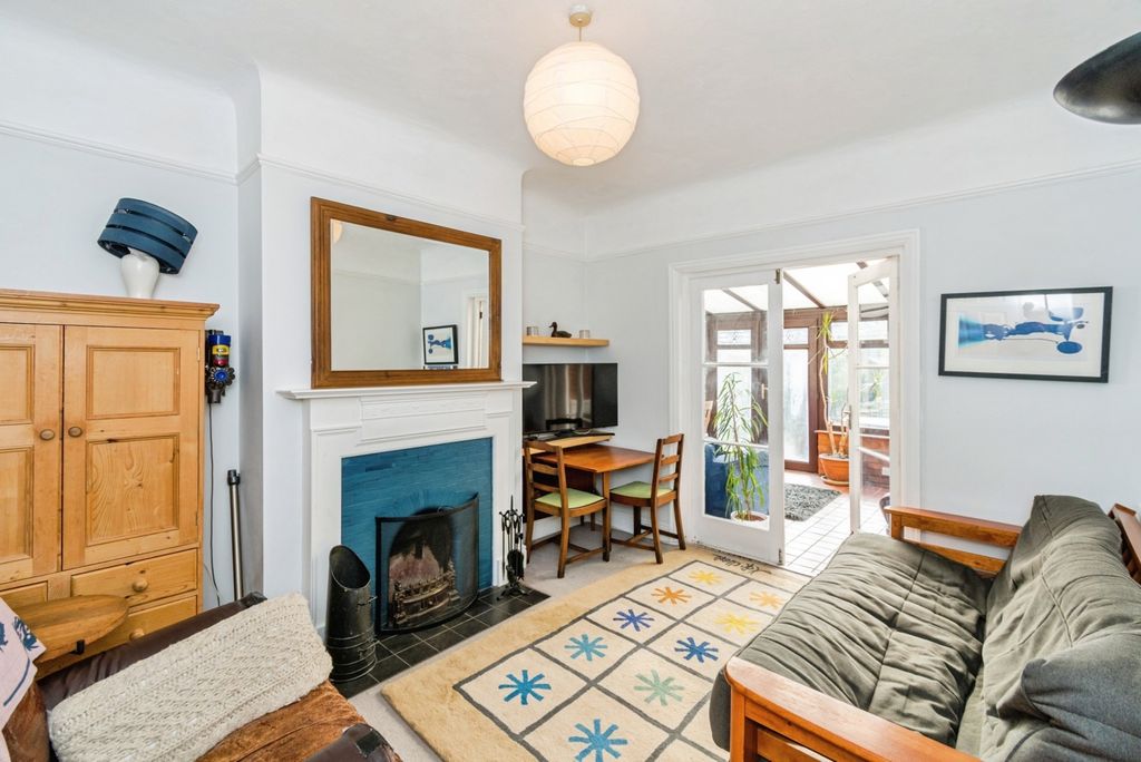 Additional image 3 of 3 bed semi-detached house for saleHill Lane, Bassett, Southampton, Hampshire SO15