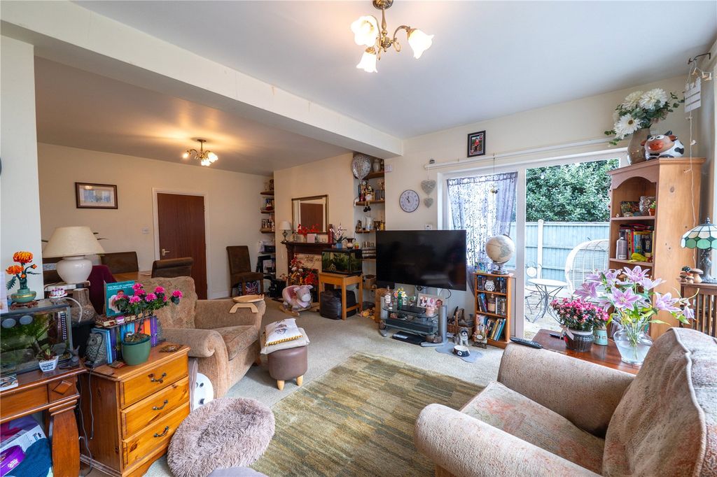 Additional image 4 of 2 bed flat for saleWorksop, Nottinghamshire S81