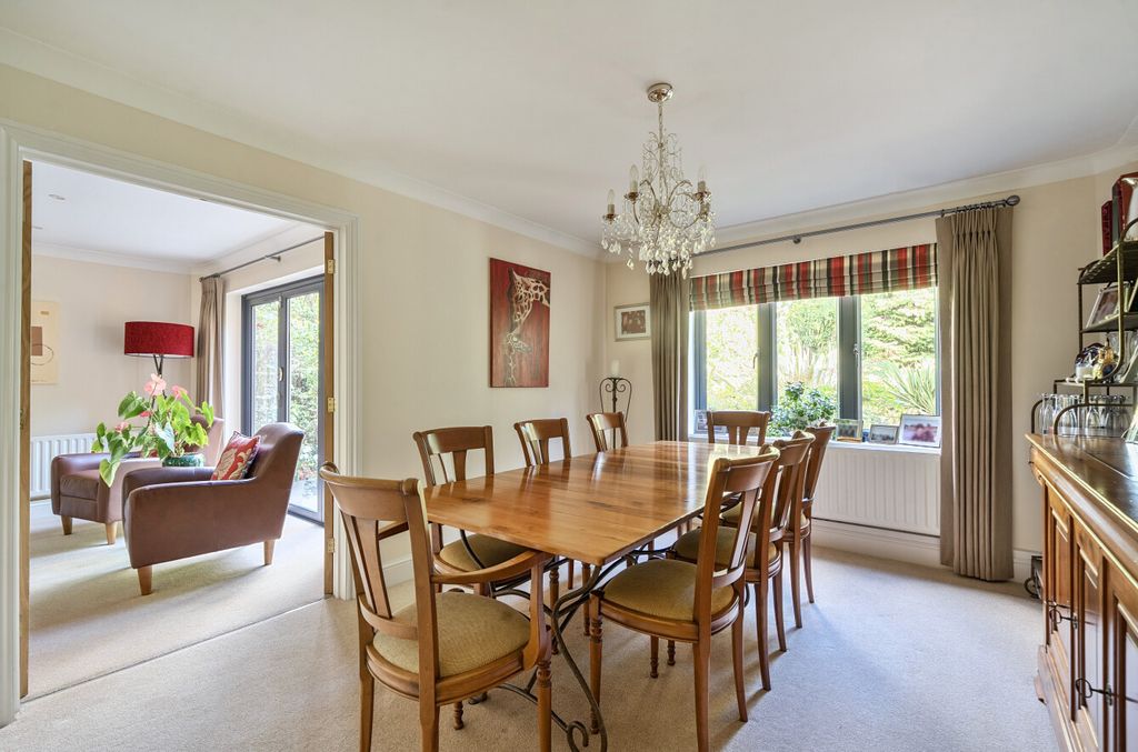Additional image 11 of 5 bed detached house for saleHollybush Ride, Finchampstead, Wokingham, Berkshire RG40